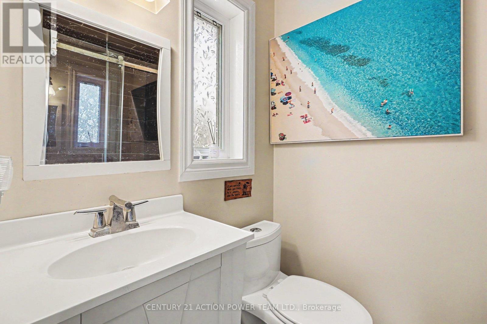 1558 BELLA VISTA DRIVE N - 17