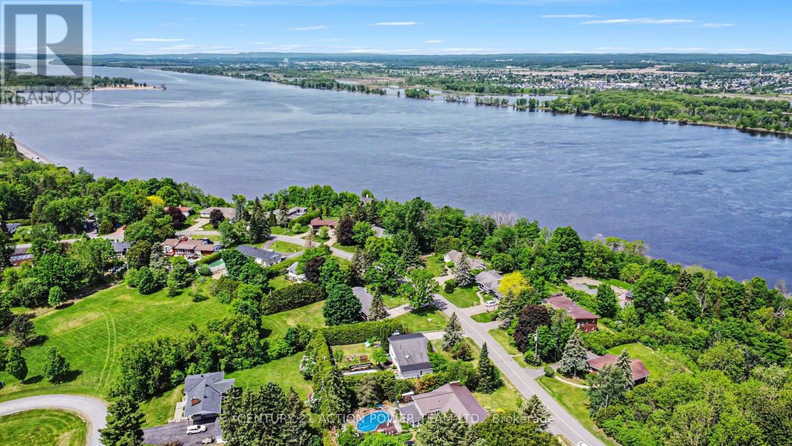 1558 BELLA VISTA DRIVE N - 45