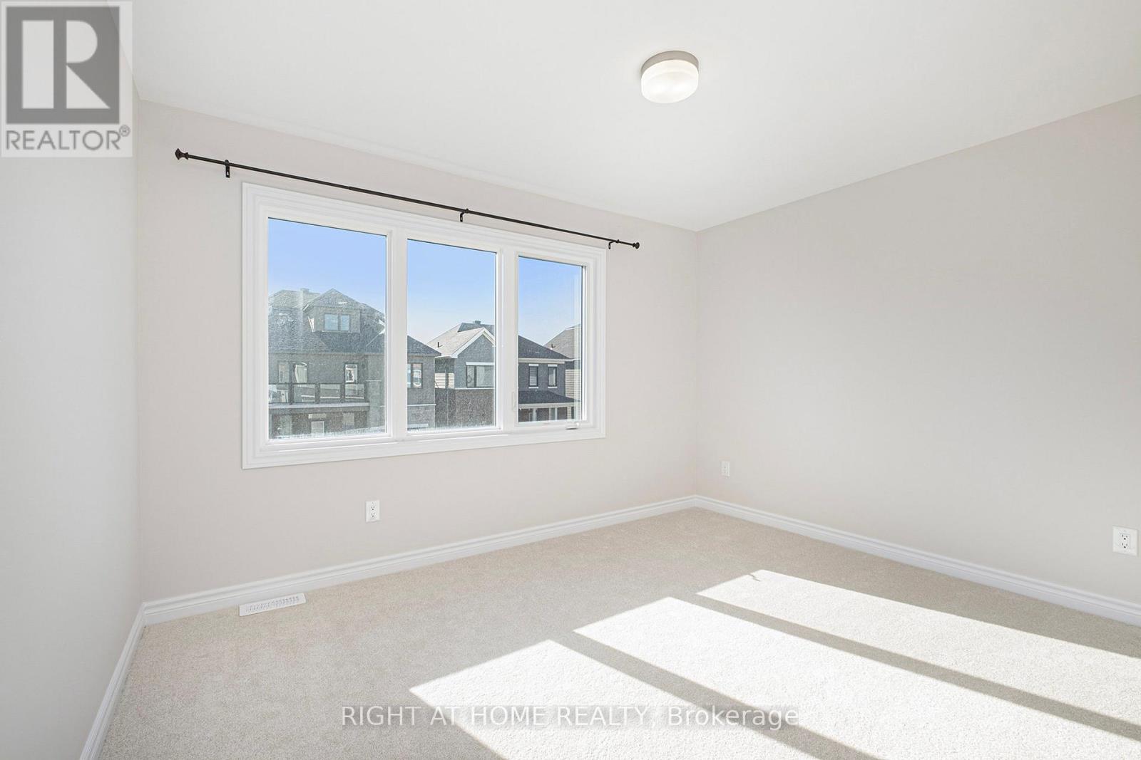 4 Bed, 3 Bath House for Rent in Ottawa – 332 PENINSULA ROAD, Ottawa – MLS# X13534176 - Image 10