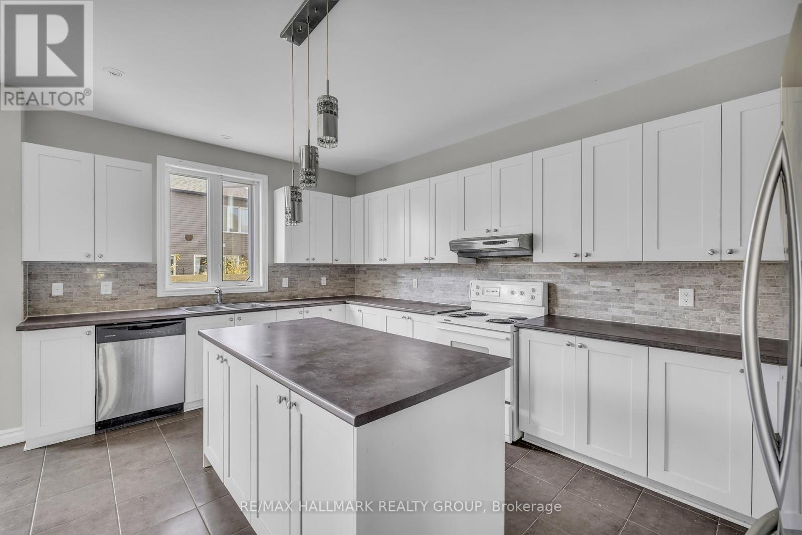 4 Bed, 3 Bath House for Rent in Ottawa – 254 TERRAPIN TERRACE, Ottawa – MLS# X13534252 - Image 13