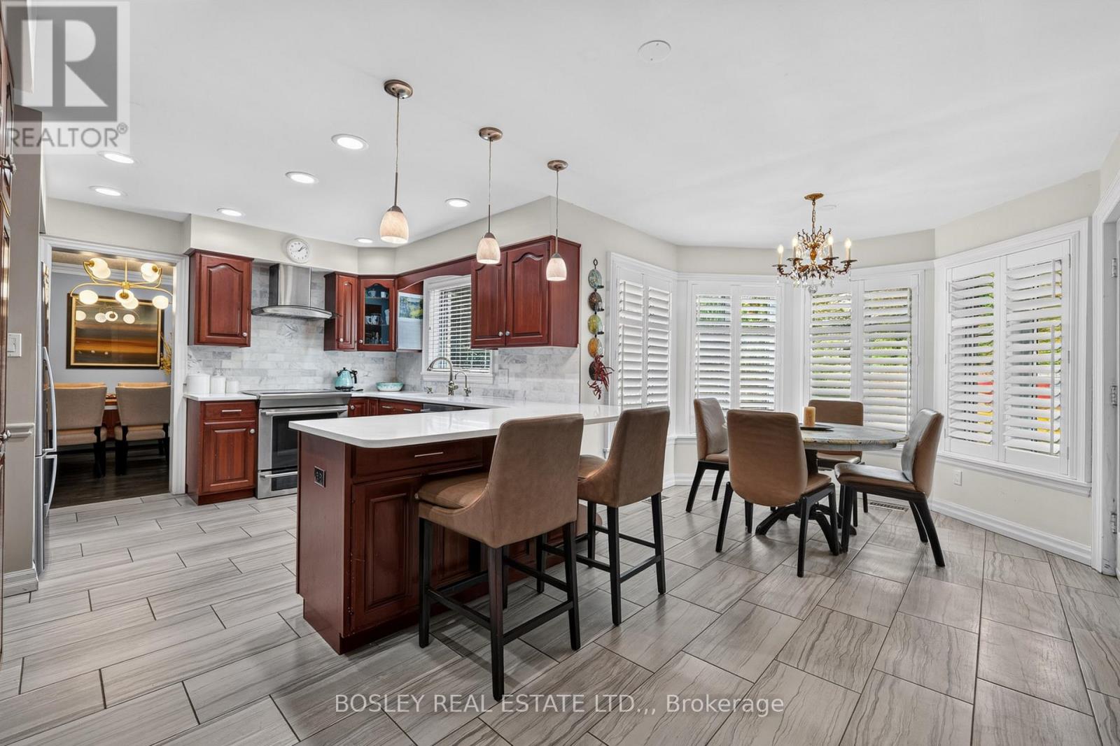 28 ARBOUR GLEN DRIVE - 10