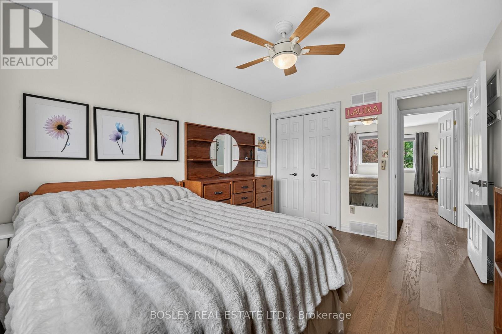 28 ARBOUR GLEN DRIVE - 23