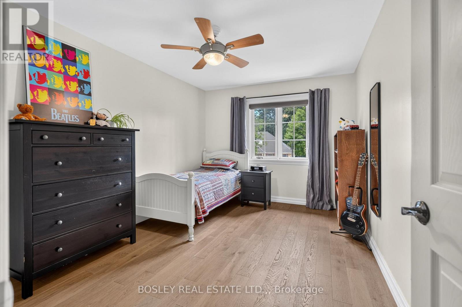 28 ARBOUR GLEN DRIVE - 25