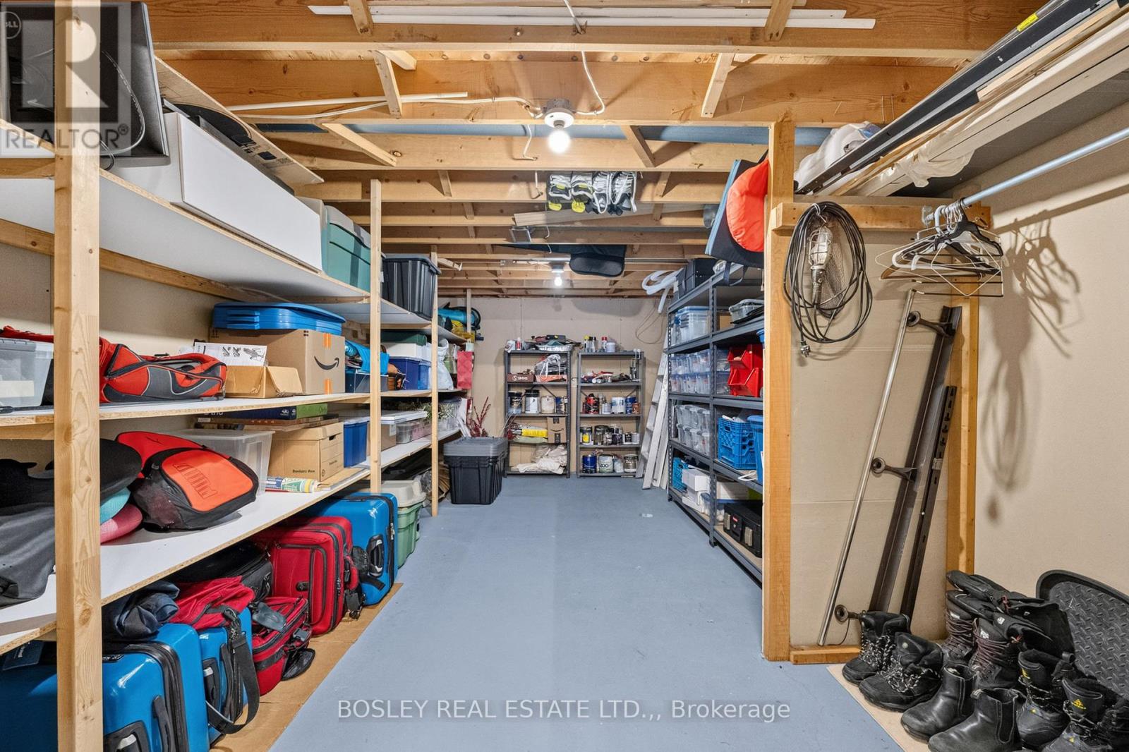28 ARBOUR GLEN DRIVE - 30