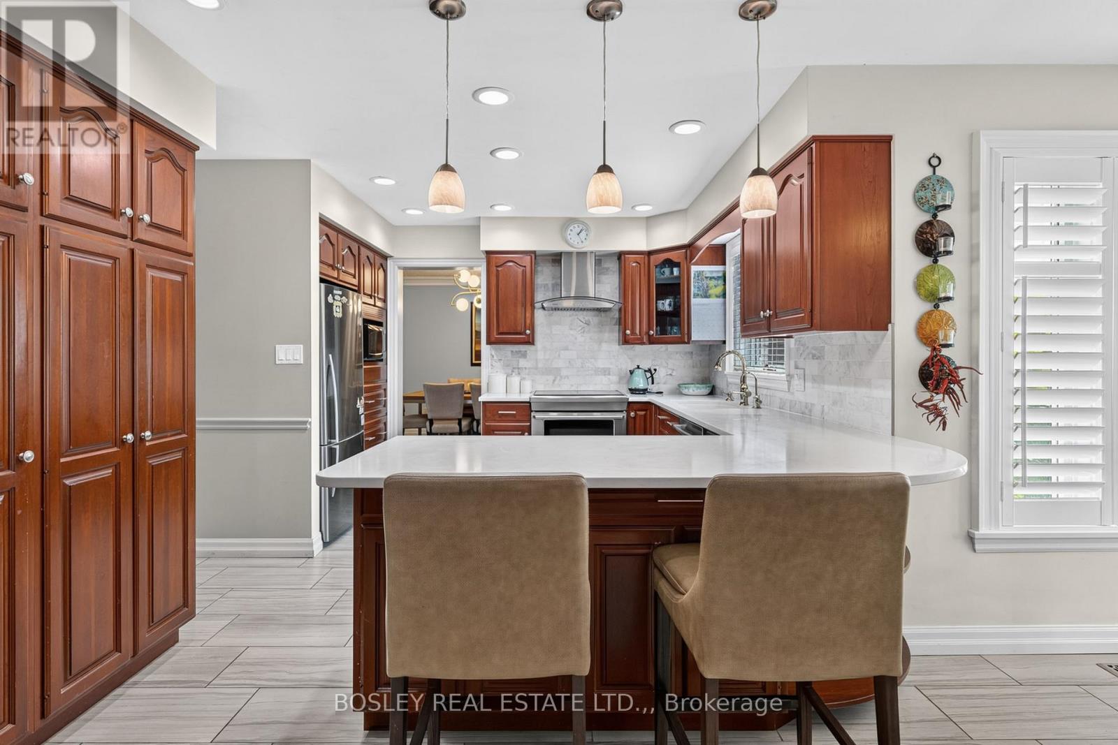 28 ARBOUR GLEN DRIVE - 8