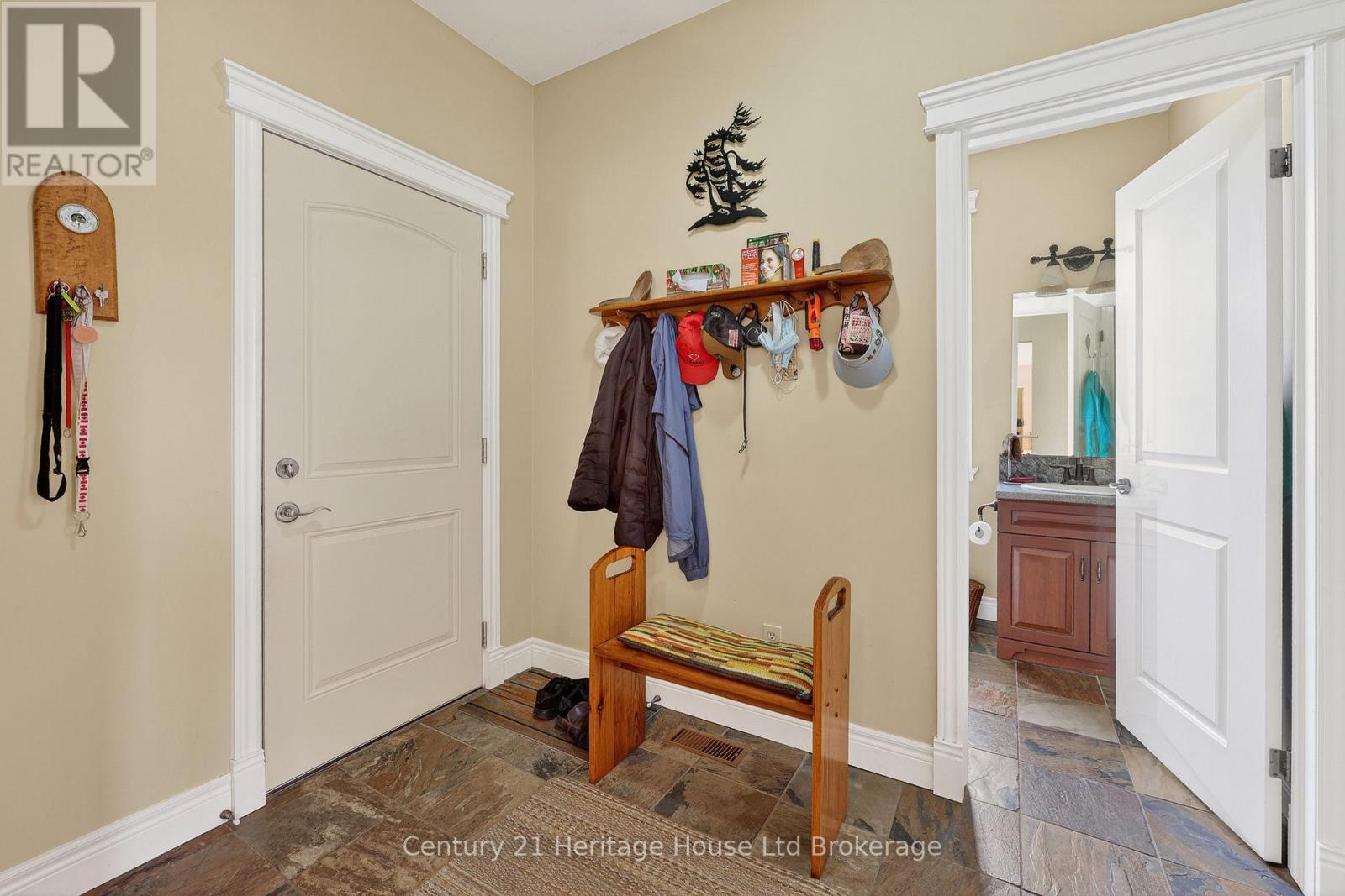 15 HAMPDEN STREET - Image 17