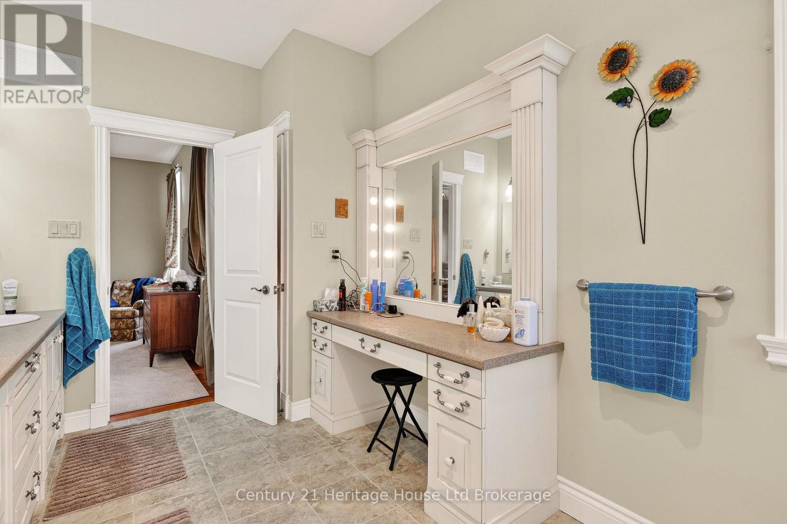 15 HAMPDEN STREET - Image 21