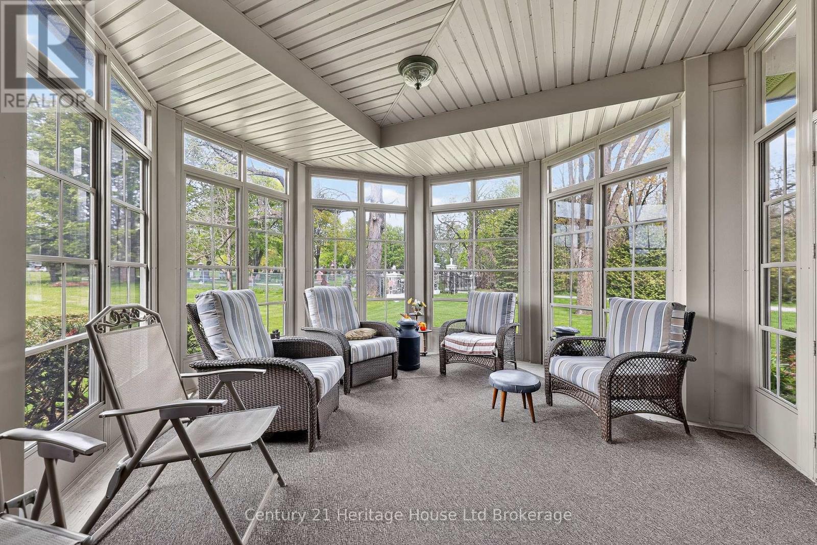 15 HAMPDEN STREET - Image 26
