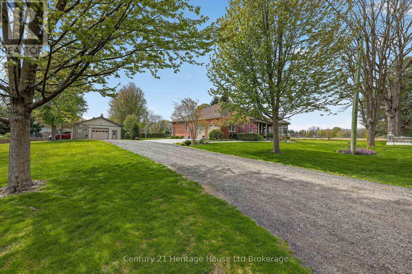 15 HAMPDEN STREET - Image 38