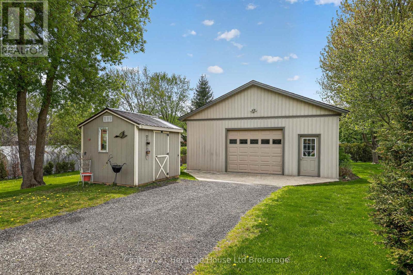 15 HAMPDEN STREET - Image 41