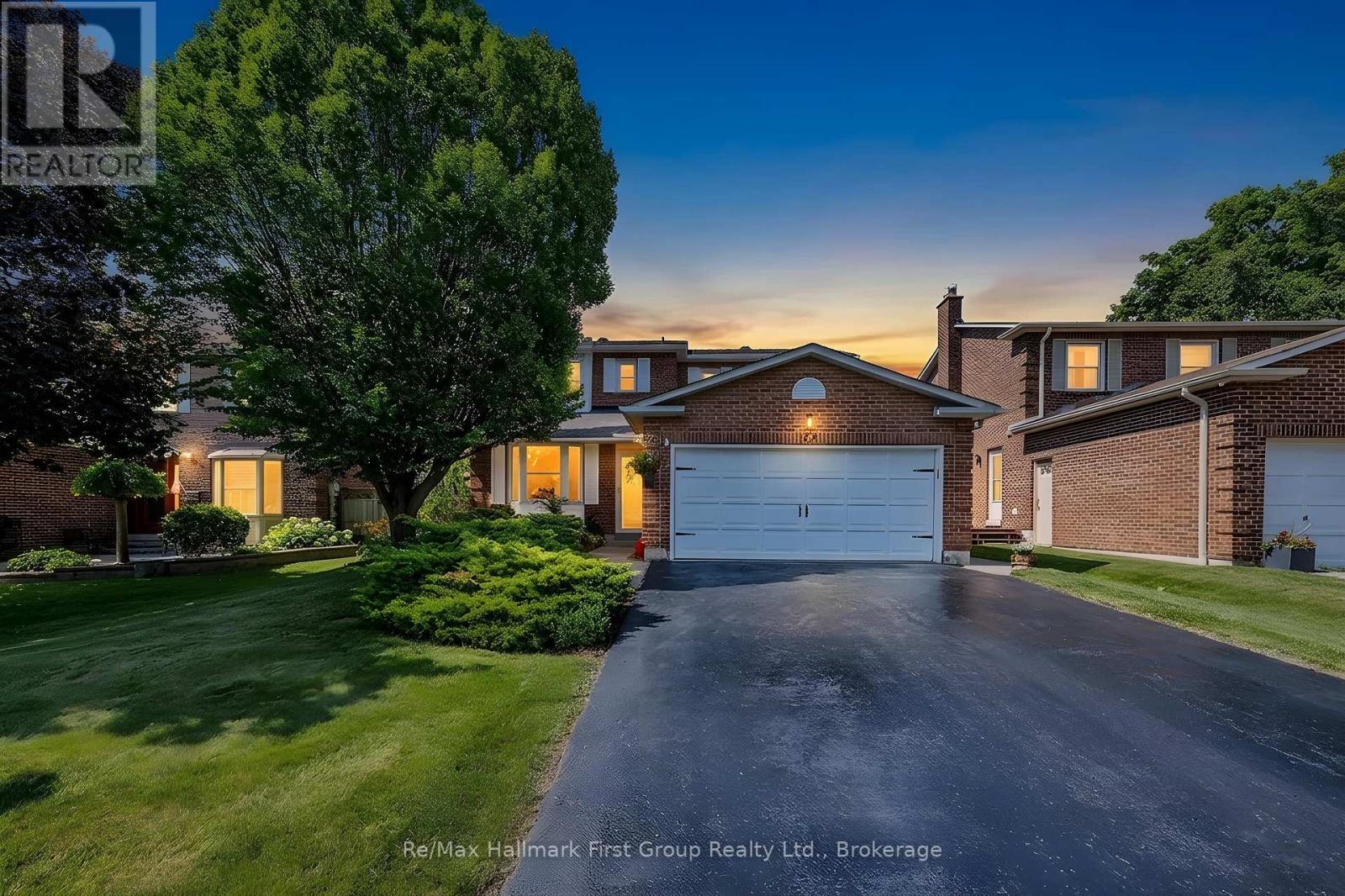 22 LADIES COLLEGE DRIVE - 3