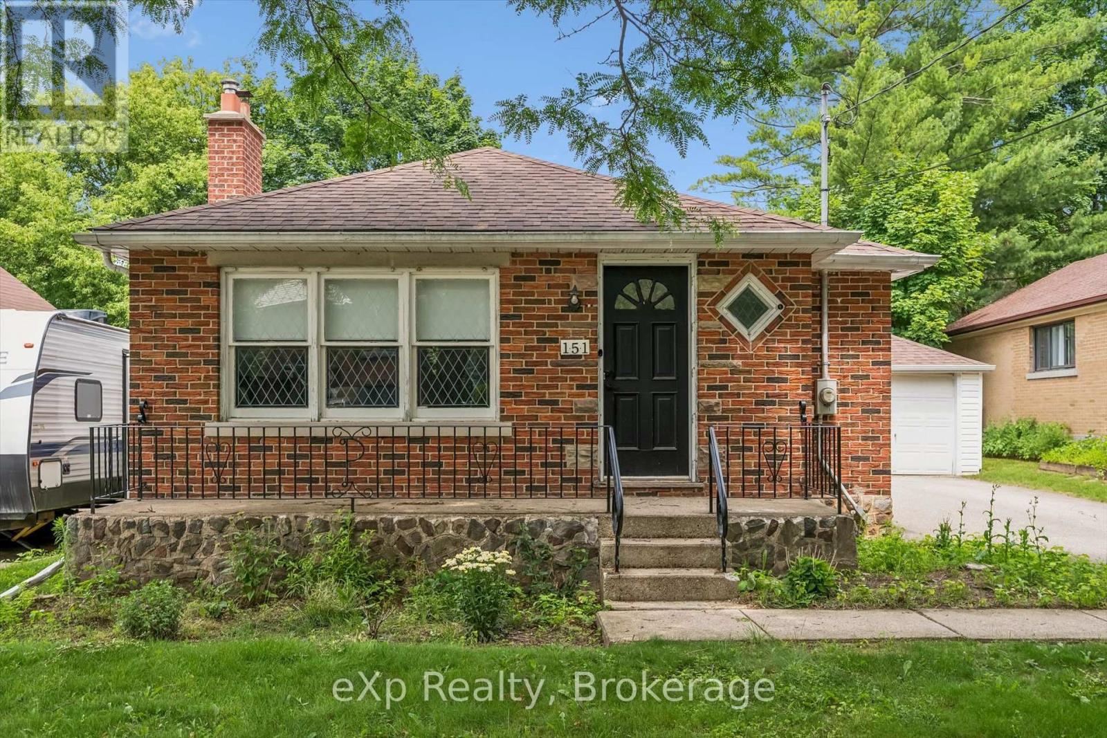 151 HUNGERFORD ROAD - 1