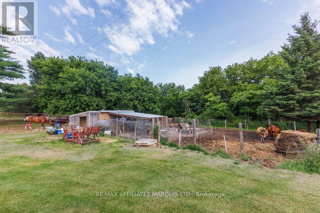 21111 CONCESSION 8 ROAD - 10