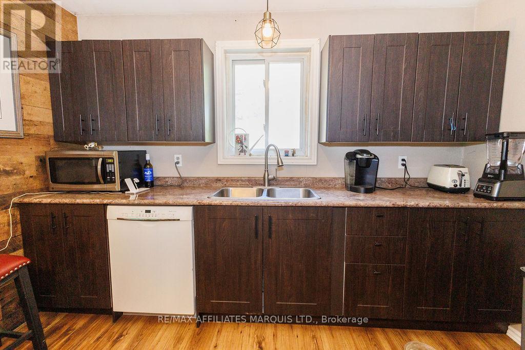 21111 CONCESSION 8 ROAD - 16