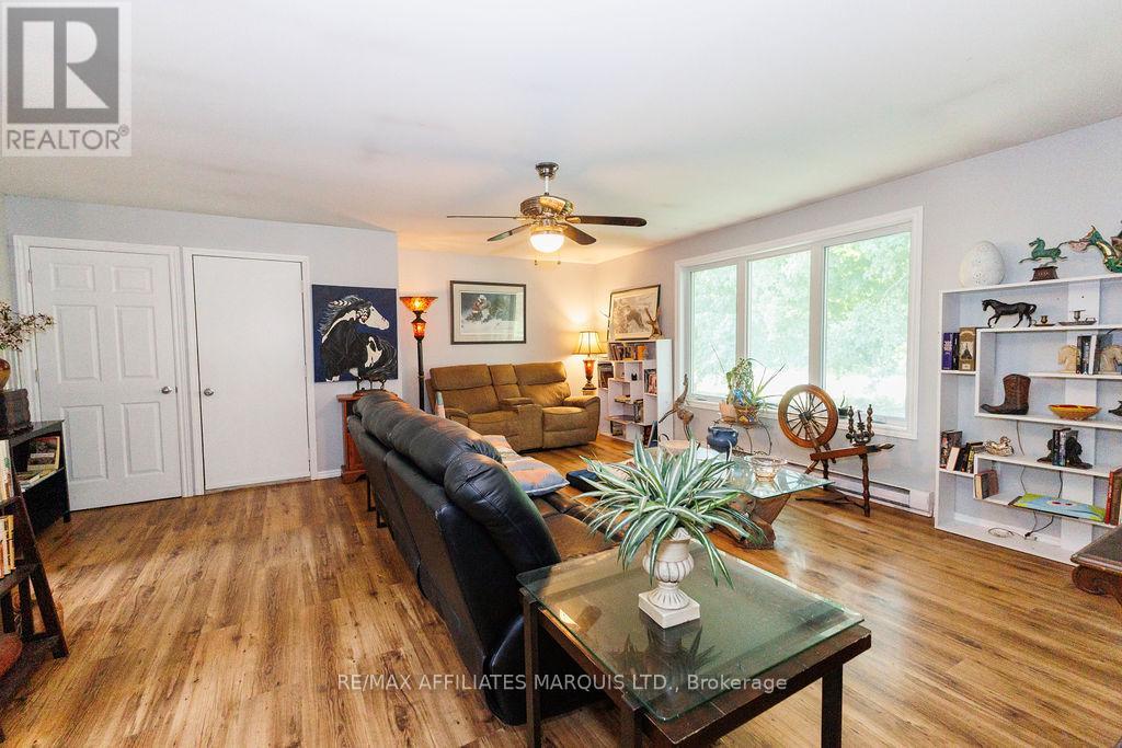 21111 CONCESSION 8 ROAD - 27