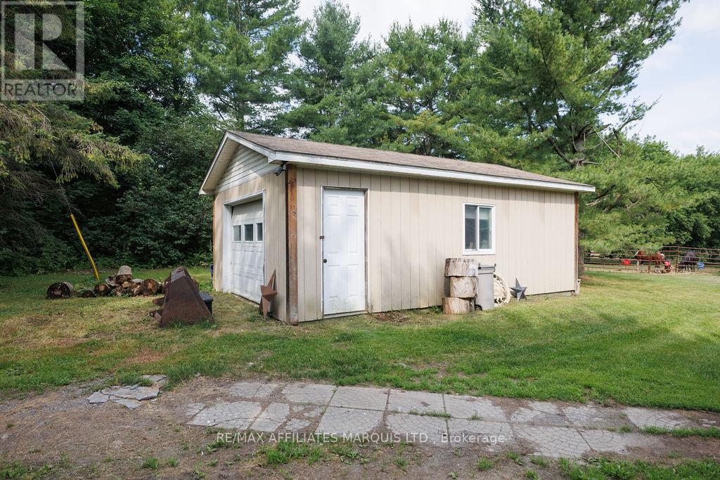 21111 CONCESSION 8 ROAD - 3