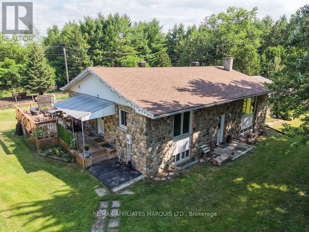 21111 CONCESSION 8 ROAD - 34