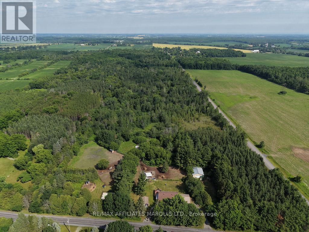 21111 CONCESSION 8 ROAD - 38