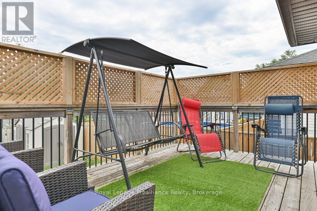 24 FREEDOM CRESCENT - Image 35