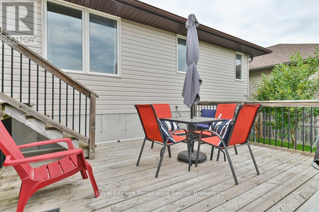 24 FREEDOM CRESCENT - Image 36