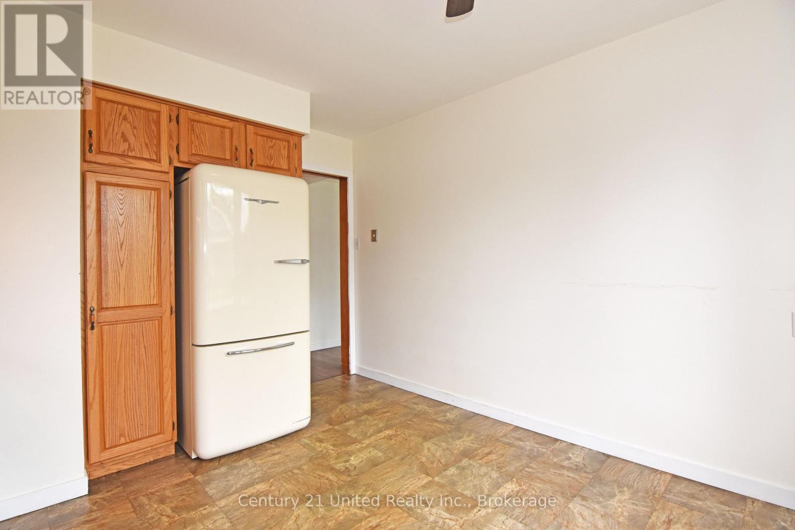 397 EDISON AVENUE - 11