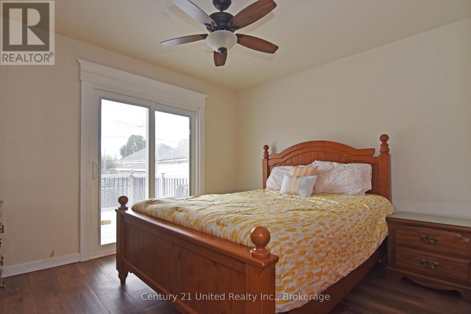397 EDISON AVENUE - 12