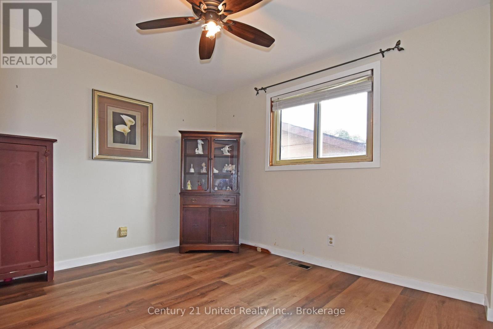 397 EDISON AVENUE - 14