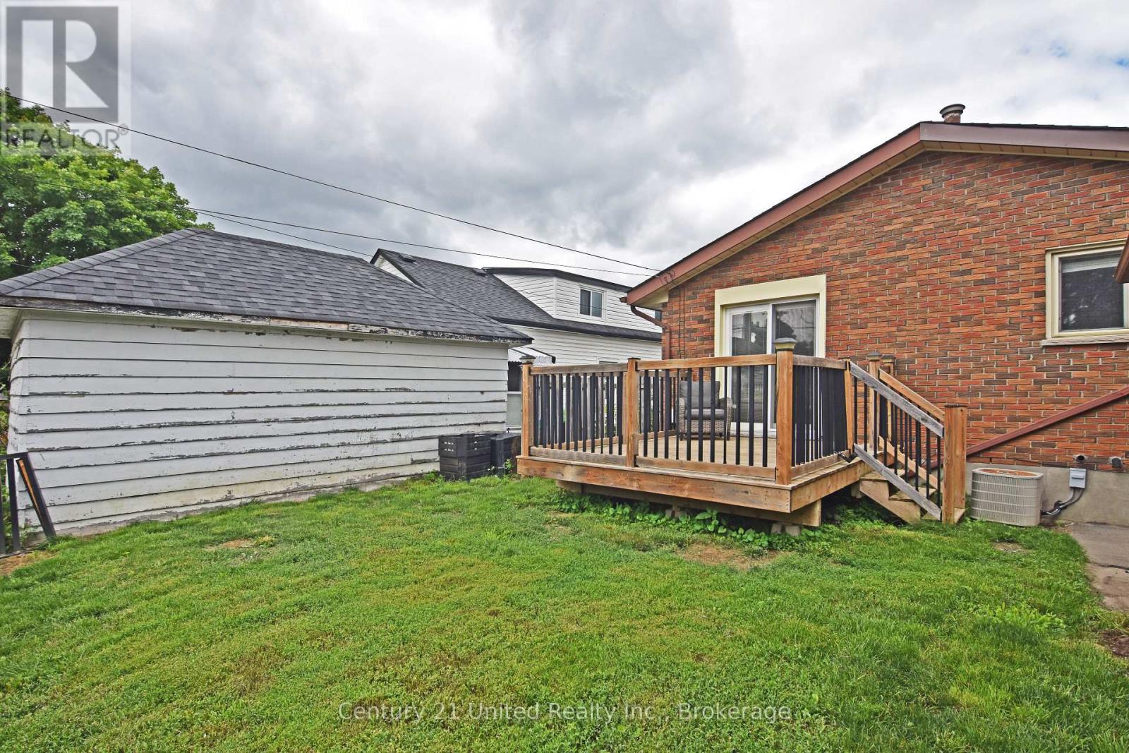 397 EDISON AVENUE - 4