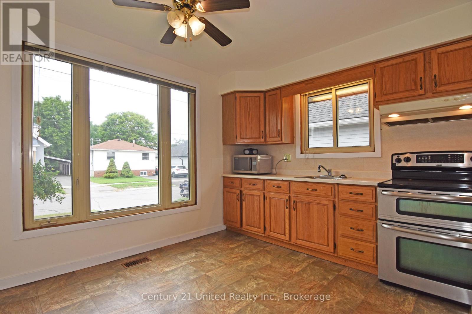 397 EDISON AVENUE - 9