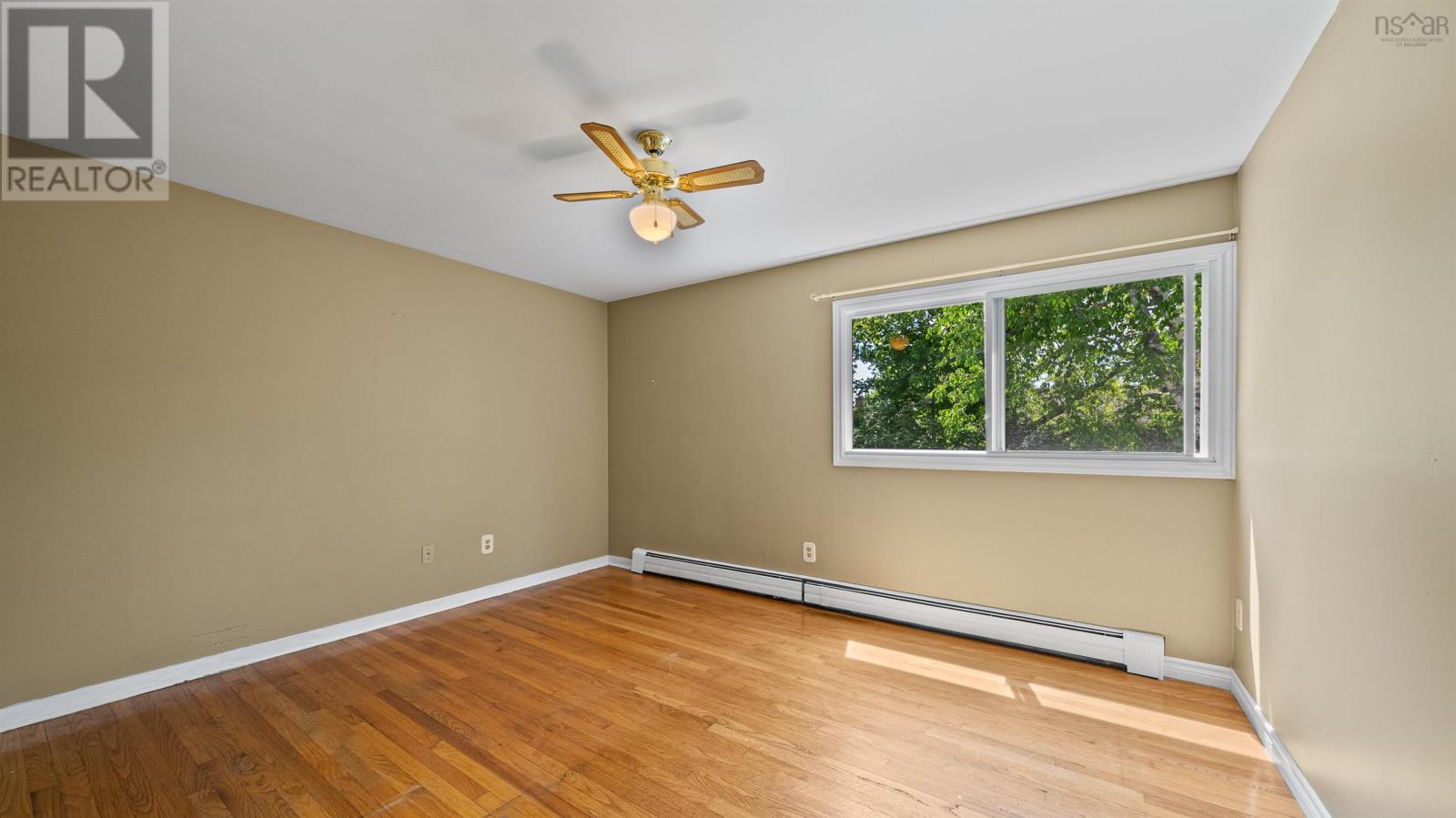 13 Guy Street - 21