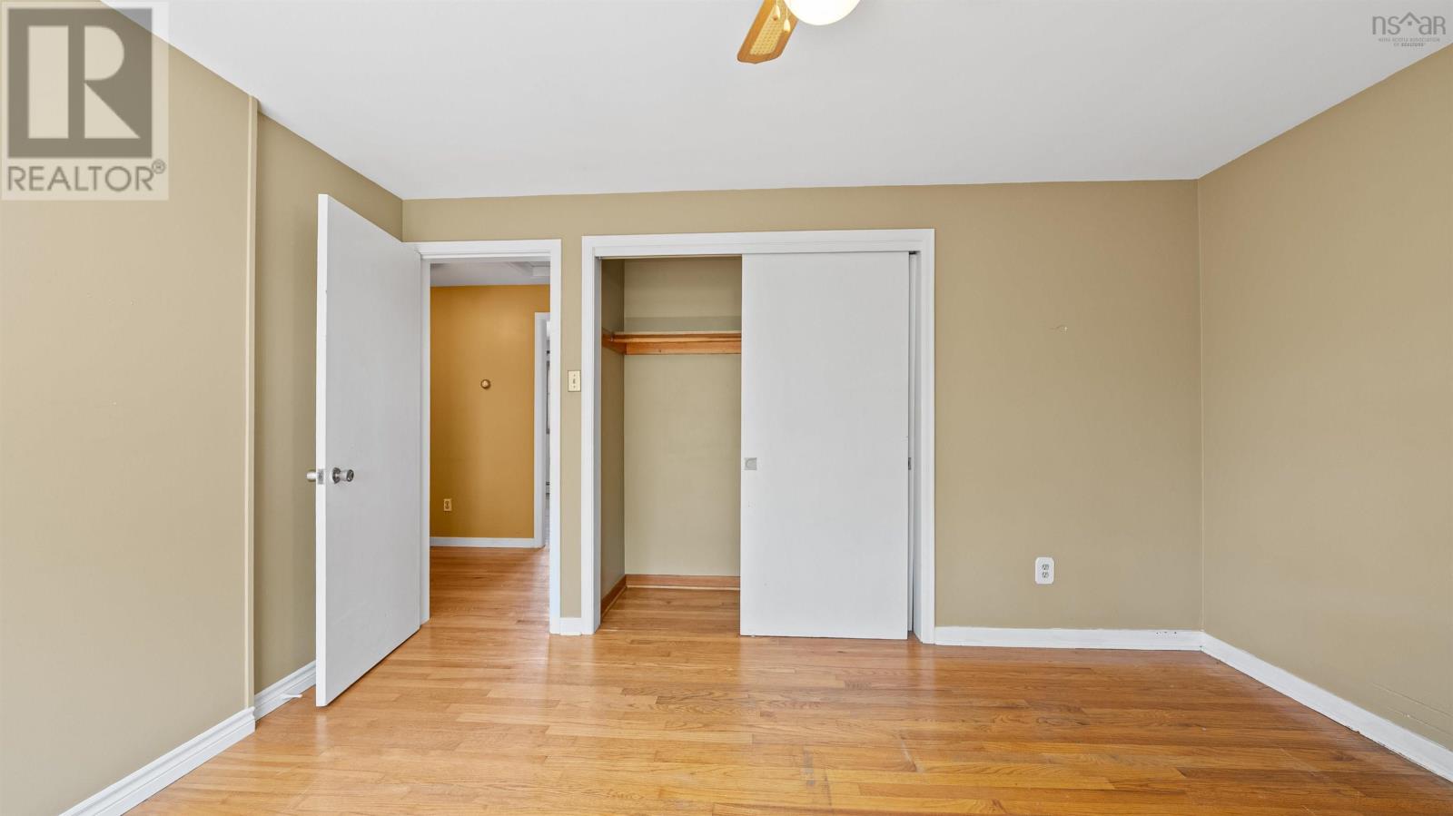 13 Guy Street - 22