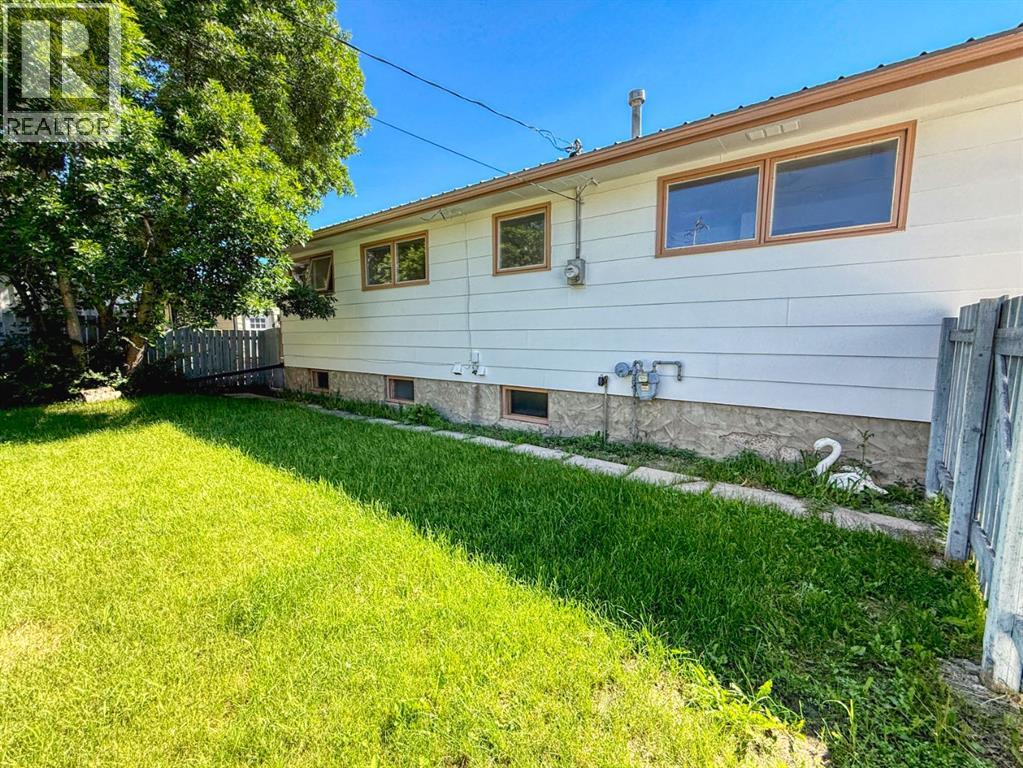 212 Aberdeen Avenue - photo 5