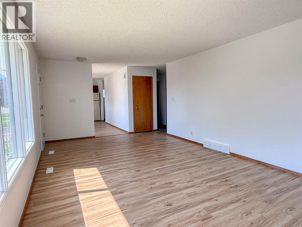 212 Aberdeen Avenue — photo 15