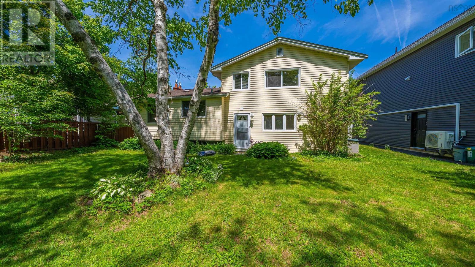 13 Guy Street - 35