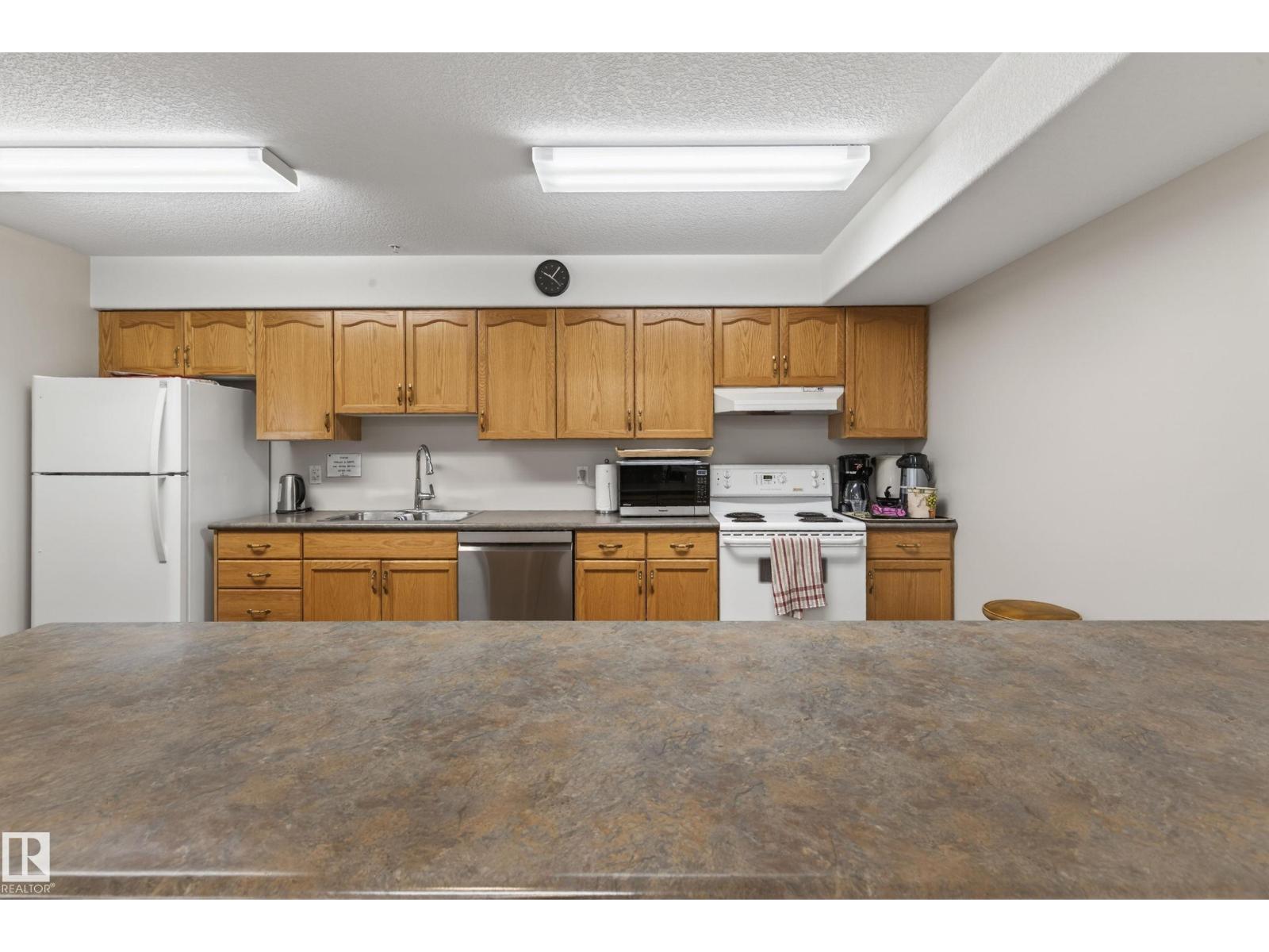 #335 200 BETHEL DR - 26