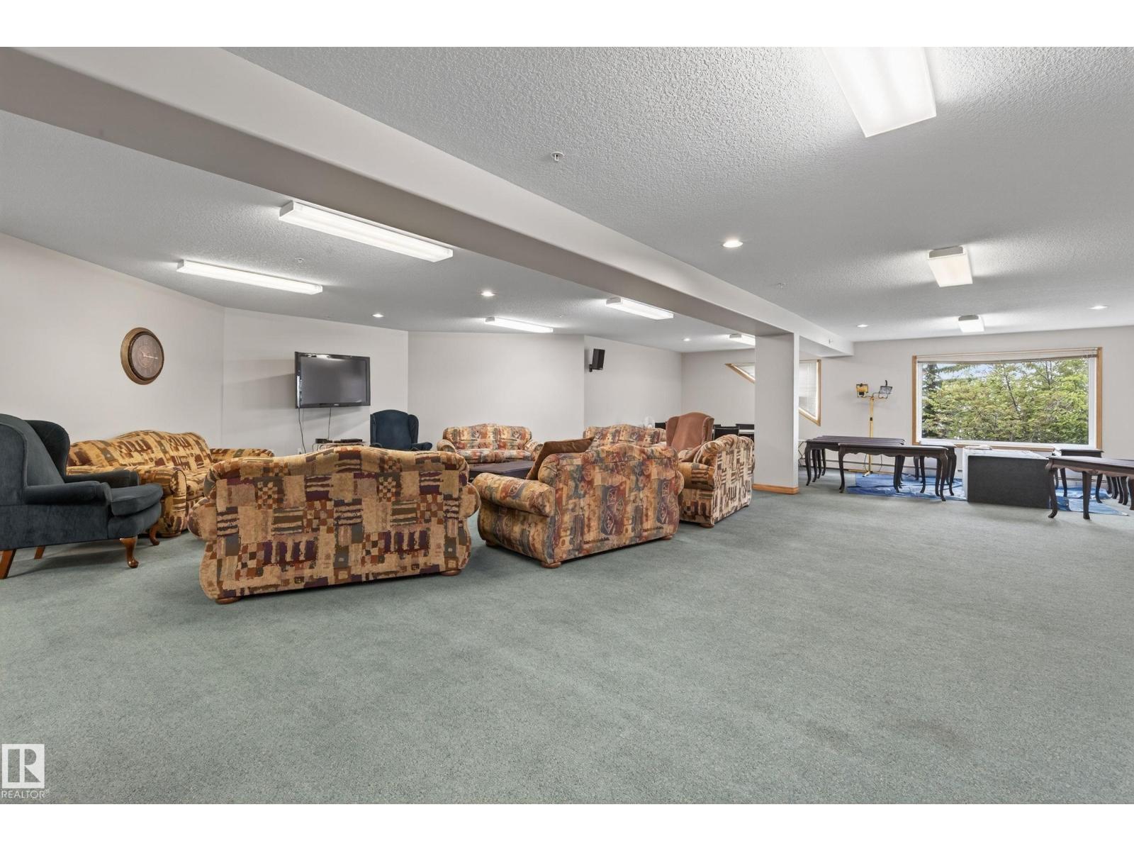 #335 200 BETHEL DR - 31