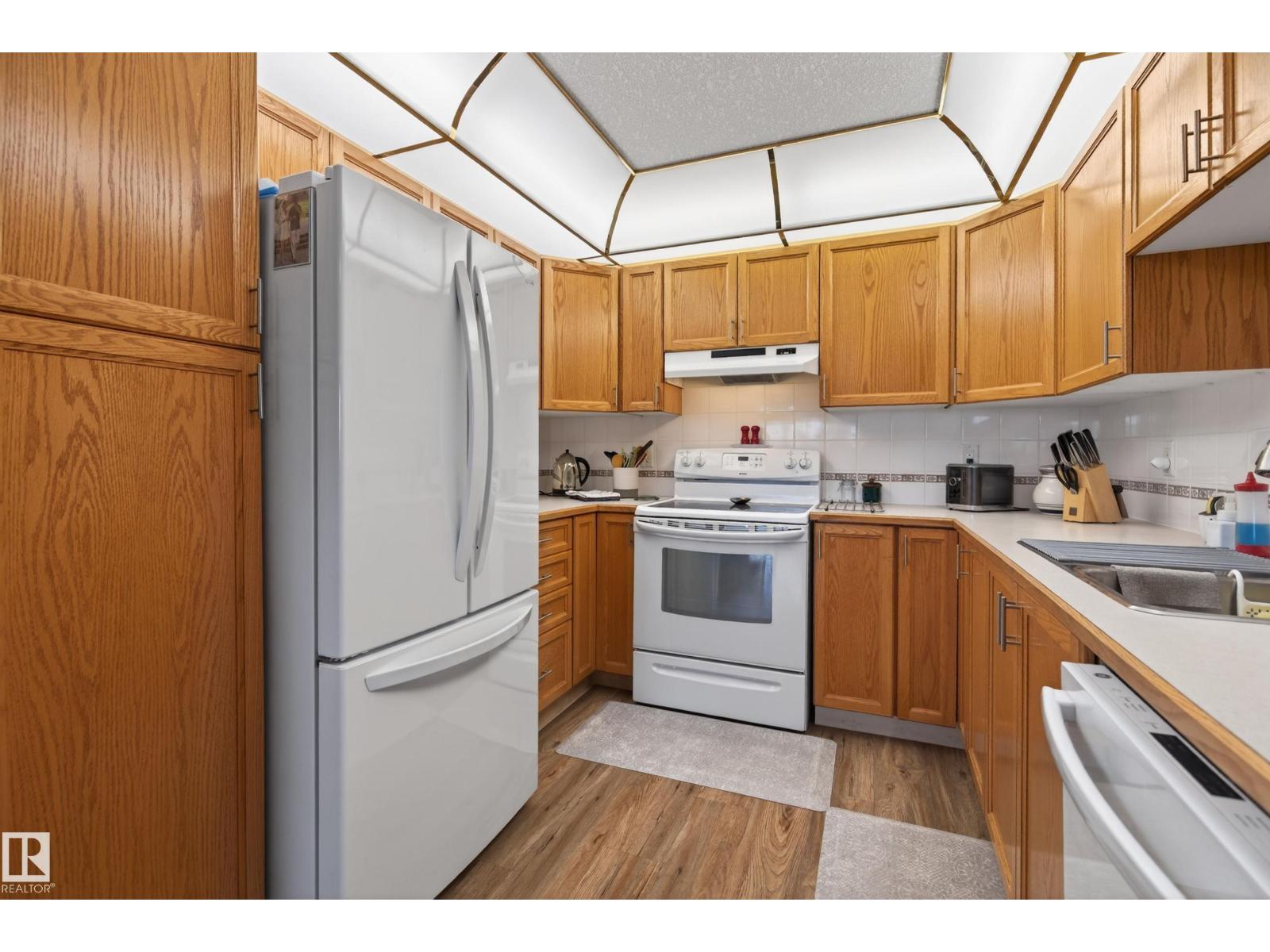 #335 200 BETHEL DR - 12