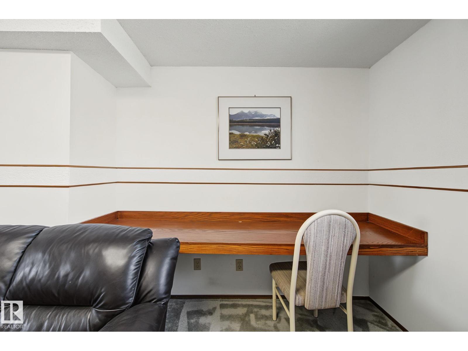 69 DUNLUCE RD NW — photo 38