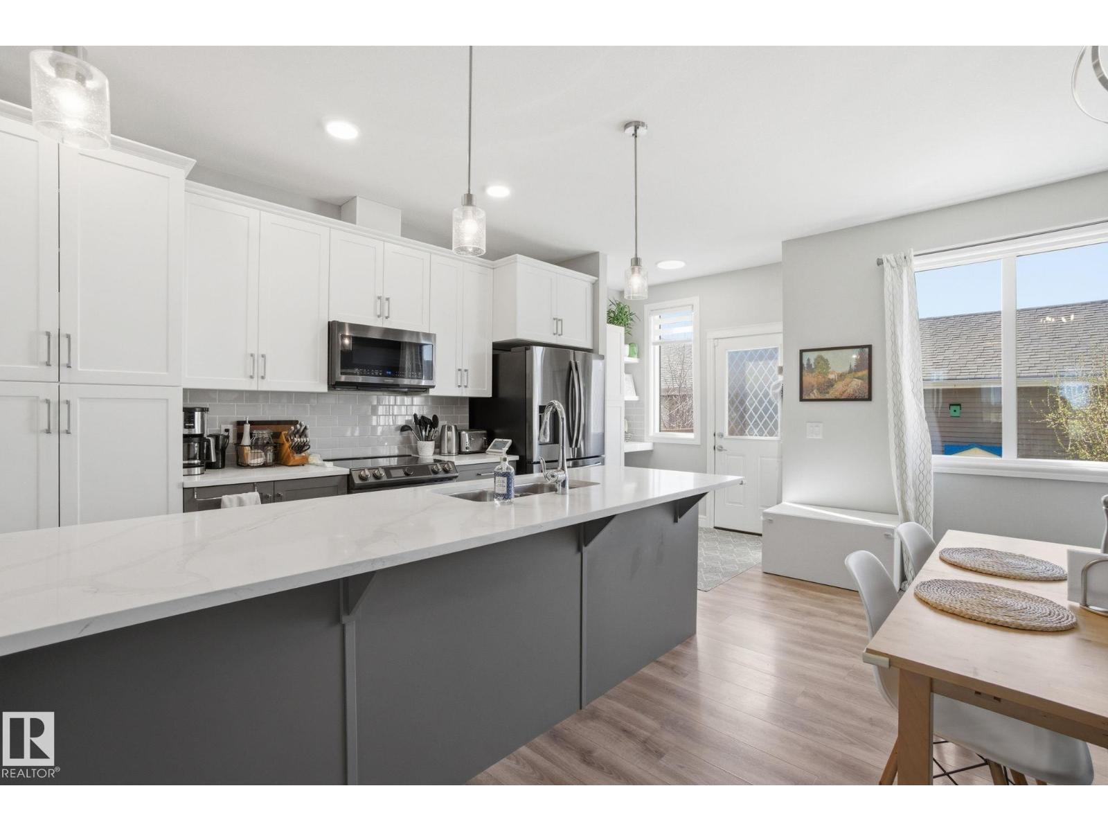 529 GLENRIDDING RAVINE DR SW - 14