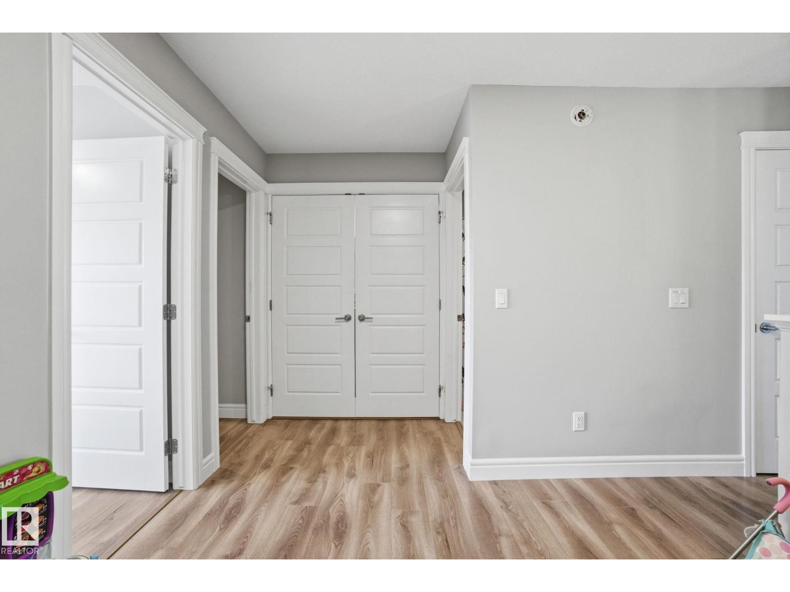 529 GLENRIDDING RAVINE DR SW - 25