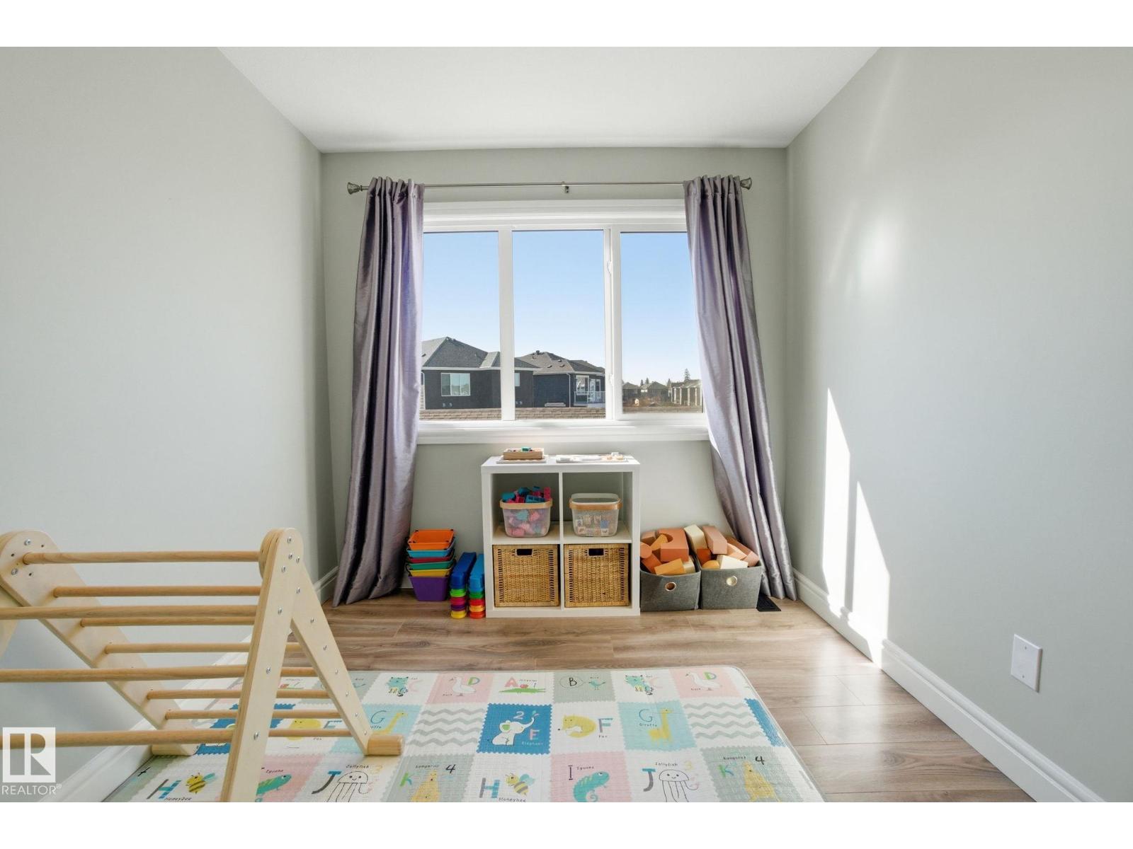 529 GLENRIDDING RAVINE DR SW - 27