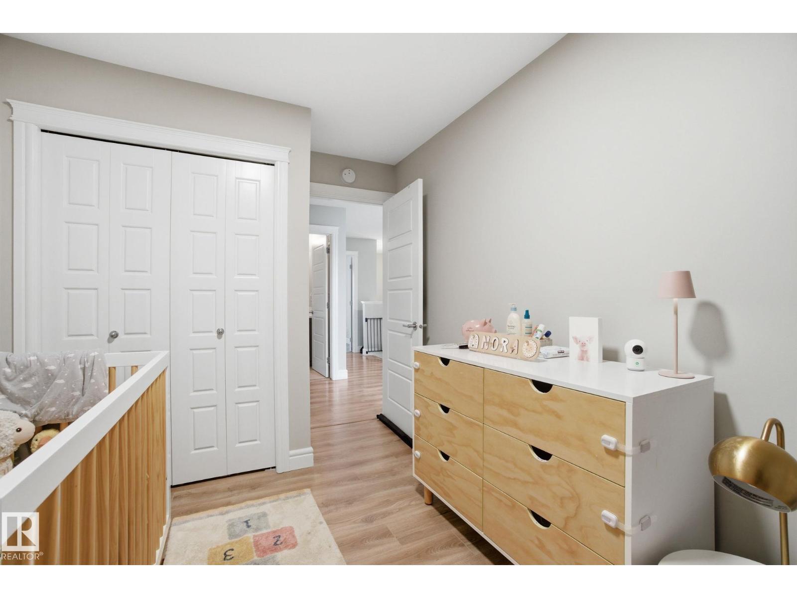 529 GLENRIDDING RAVINE DR SW - 33