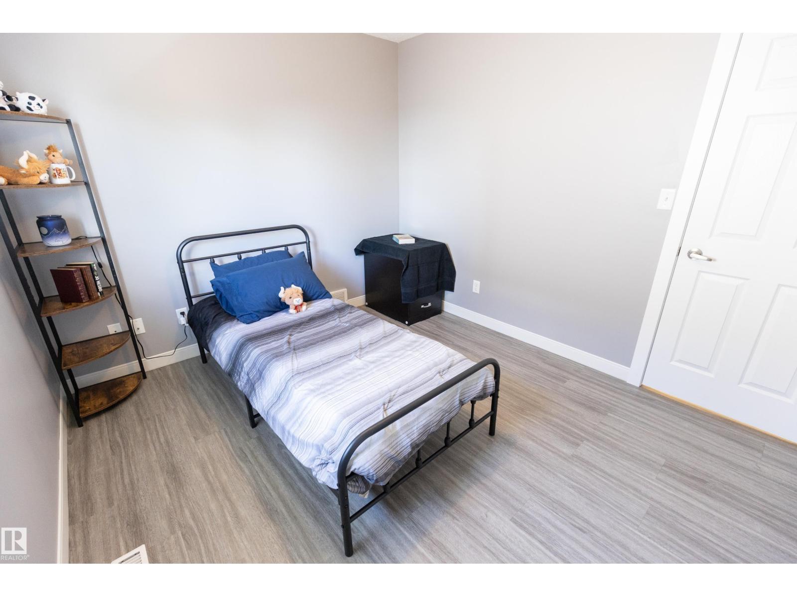 82 WEDGEWOOD — photo 21