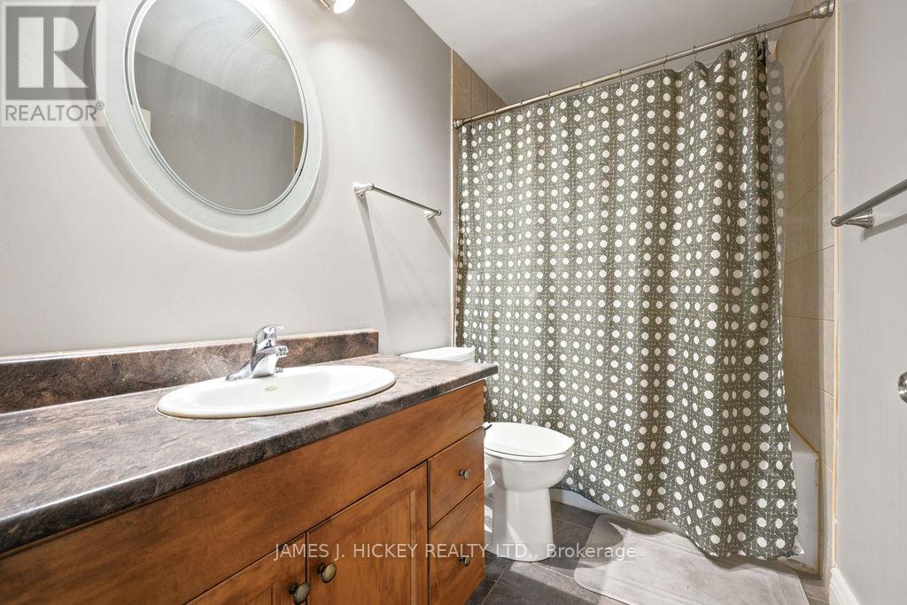 47 WOLFE AVENUE - 20