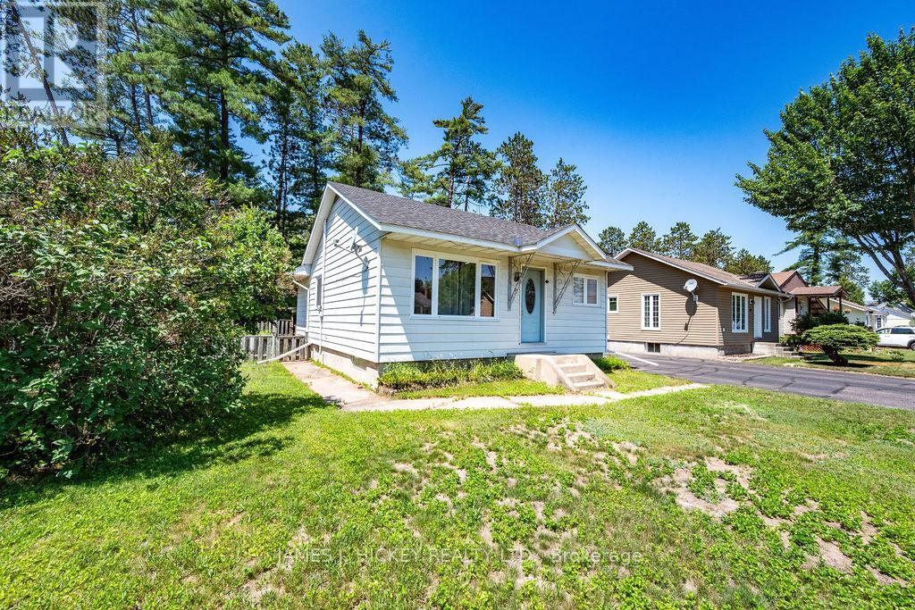 47 WOLFE AVENUE - 36