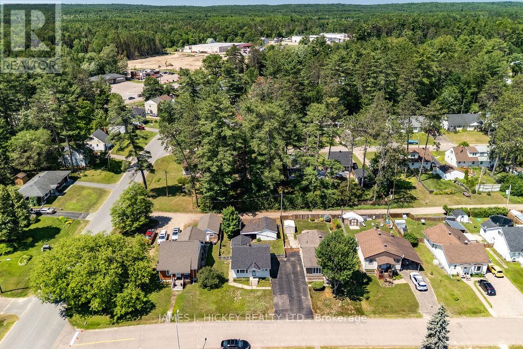 47 WOLFE AVENUE - 45