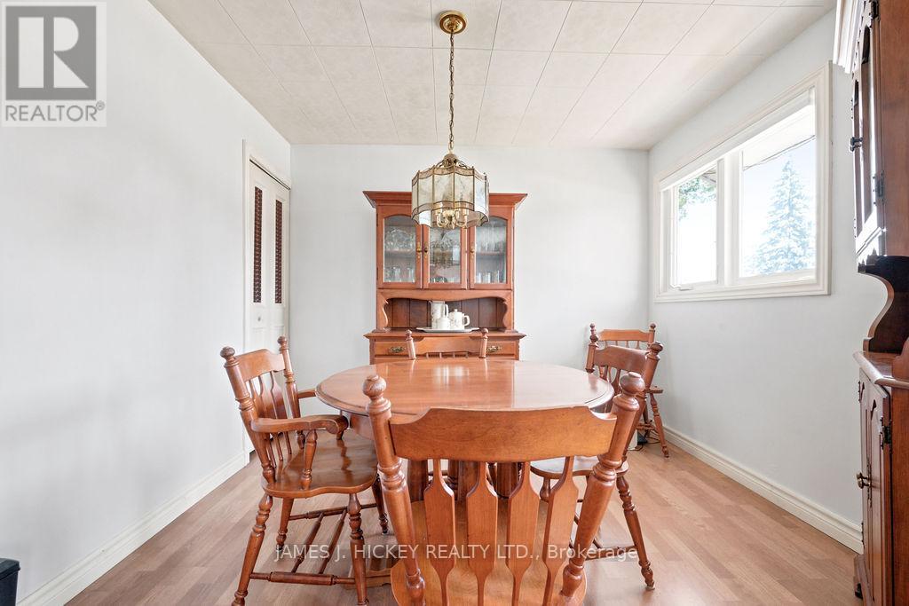 47 WOLFE AVENUE - 8