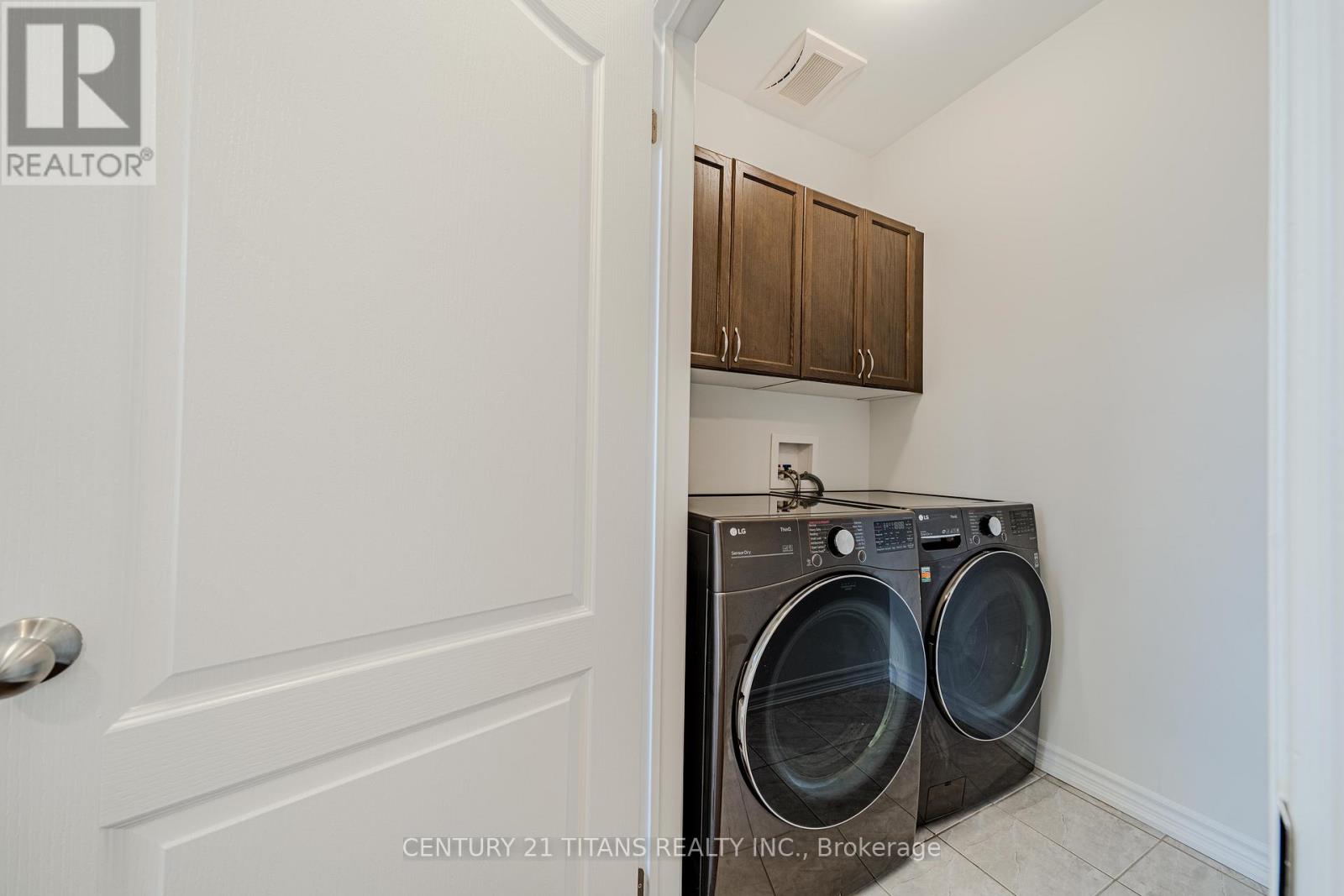 45 CACHIA LANE - 28