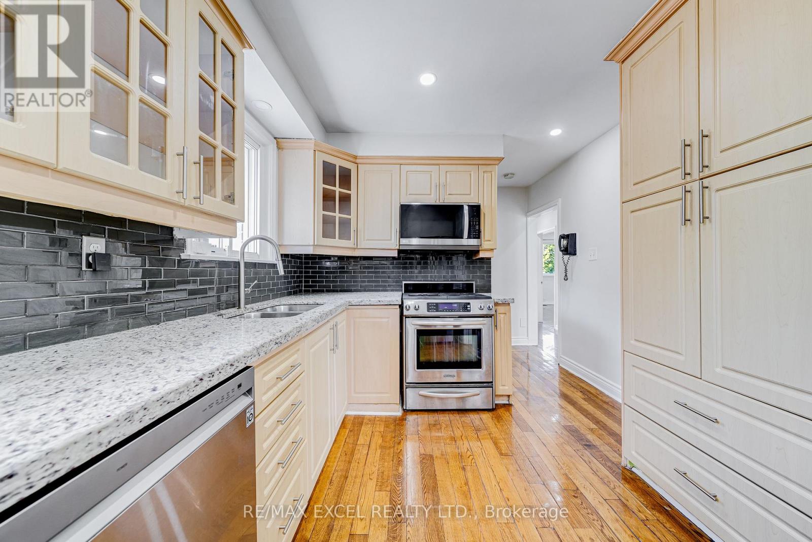 51 TORDALE CRESCENT - 23
