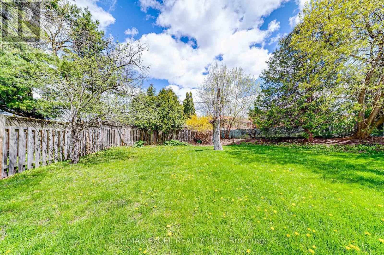 51 TORDALE CRESCENT - 33